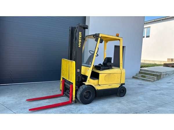 Hyster J2.50XM  diesel forklift