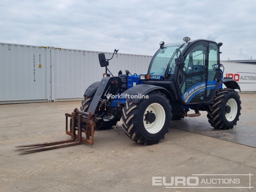 New Holland LM6.35 telehandler